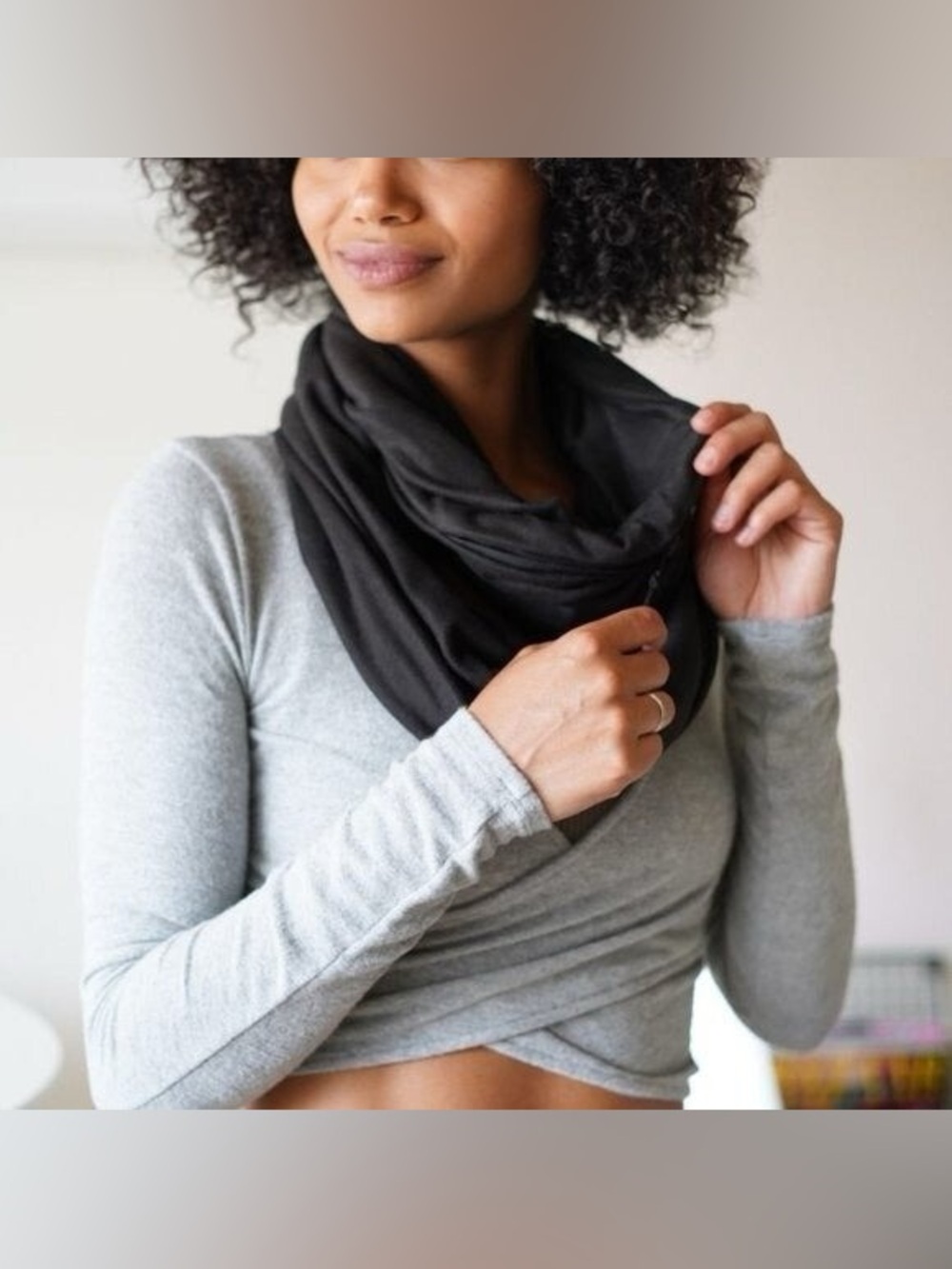 Beyond Yoga Black Cozy Infinity Scarf for Women NWT